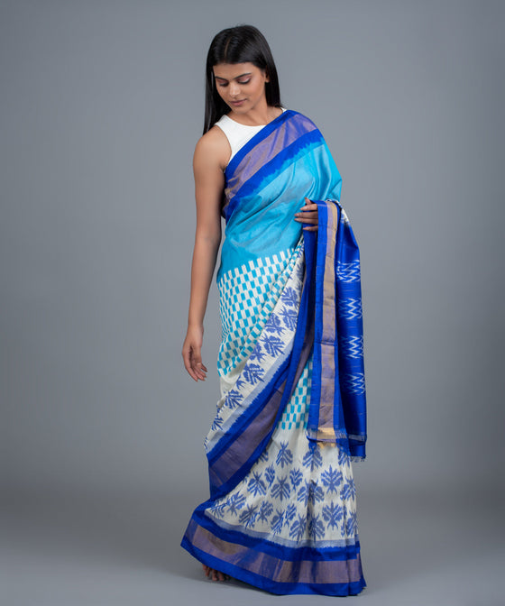 White blue handwoven pochampally ikat saree