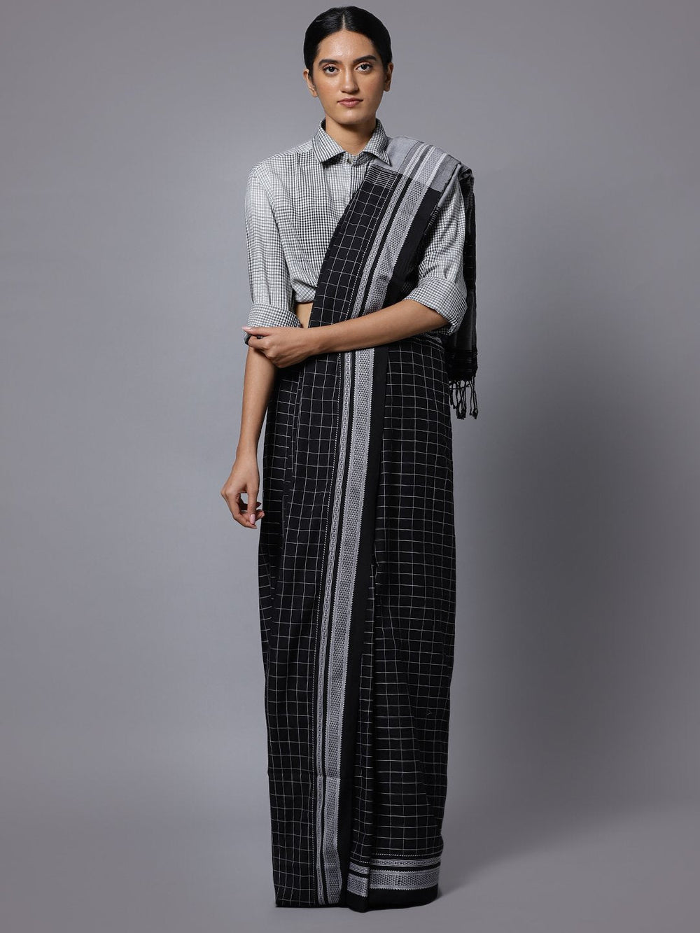 Black grey ilkal handloom cotton saree