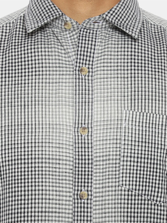 Black & white check regular collared shirt