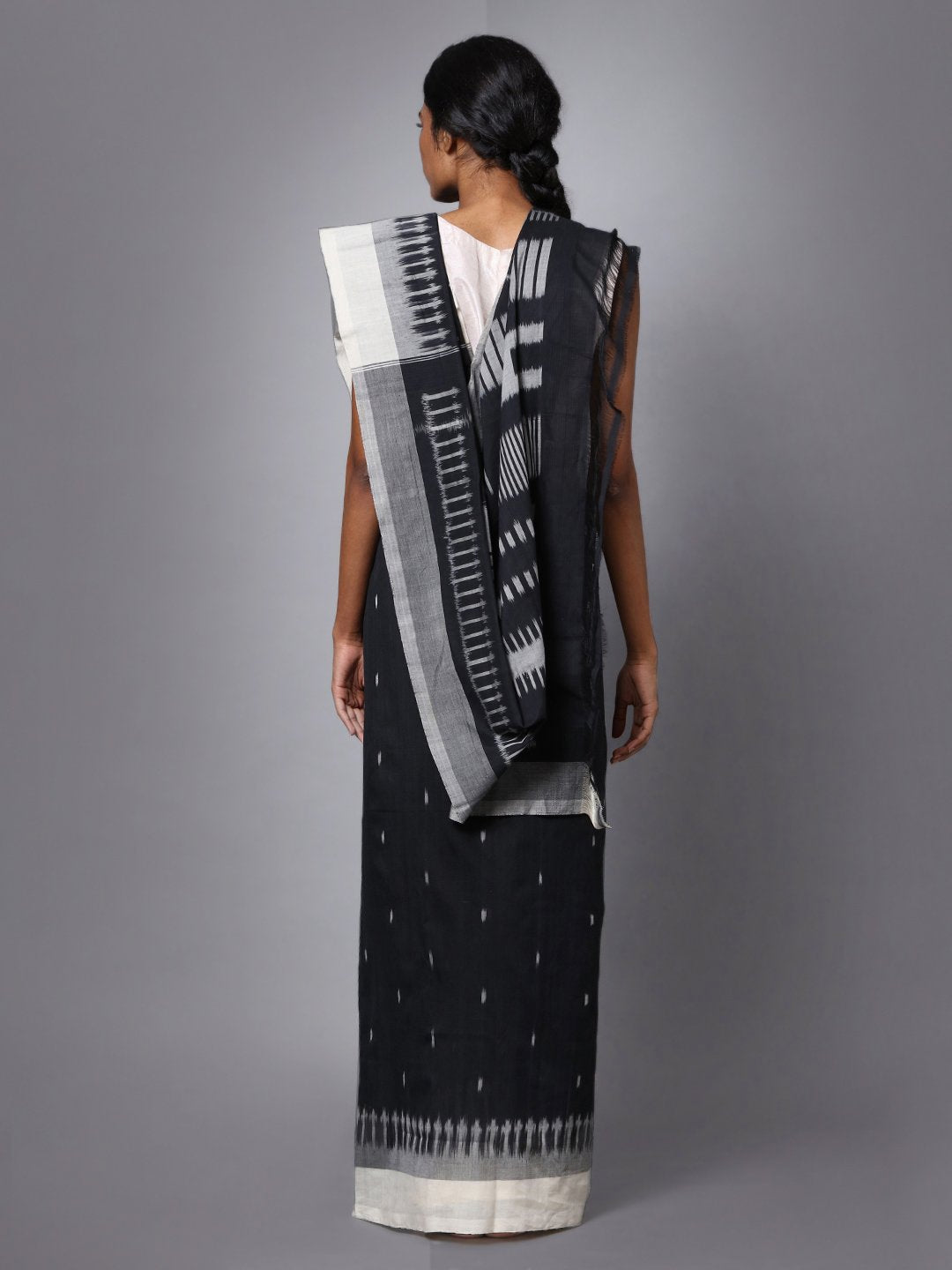 Pochampally ikat black handloom cotton saree
