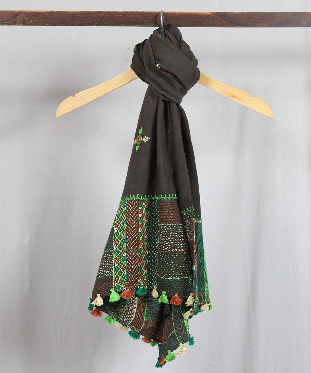 Mehendi green lambani hand embroidered cotton stole