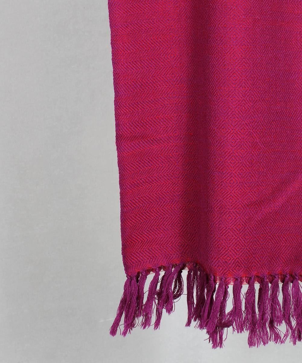 Purple handloom woolen stole